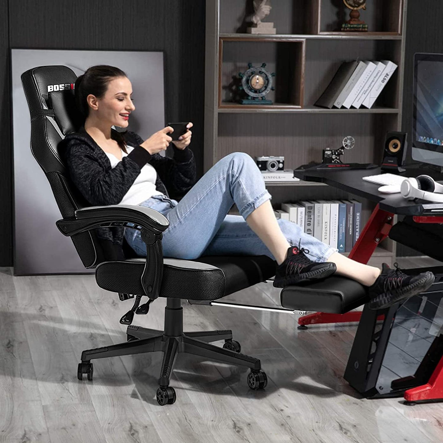 Ultimate Gaming Chair with Footrest and Massage - Ergonomic PU Leather Design for Big and Tall Gamers, Featuring Headrest and Lumbar Support